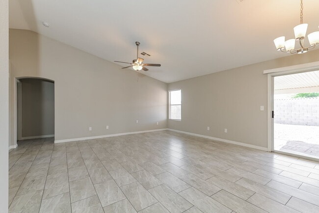 Photo - 1042 Juniper Ridge Ave