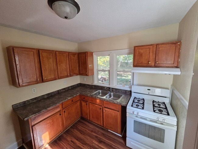 Photo - 3 Bedroom Home for Rent