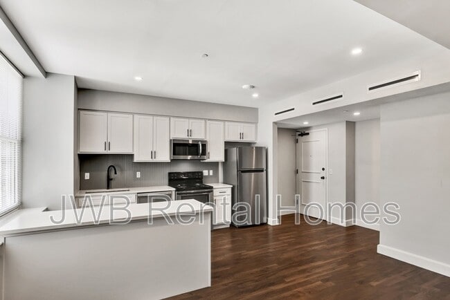 Photo - 218 Church St W Unit 204