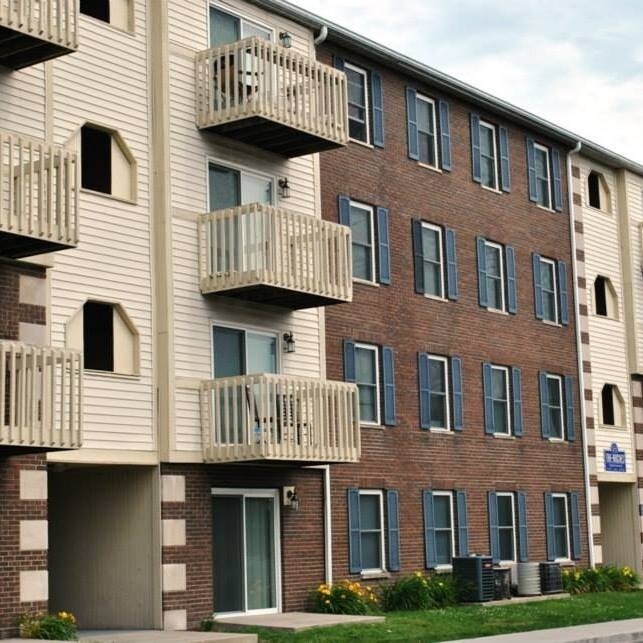 Arches Apartments - Arches Apartments