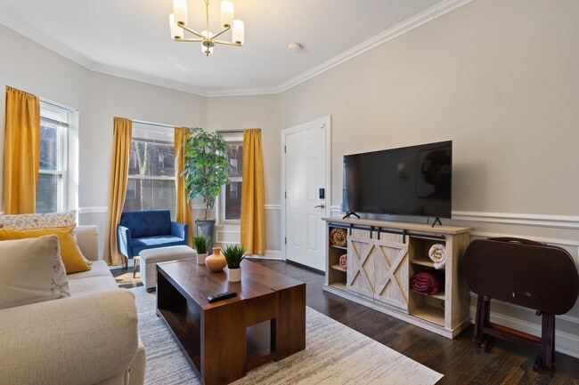 Photo - 6145 S Eberhart Ave Unit 1