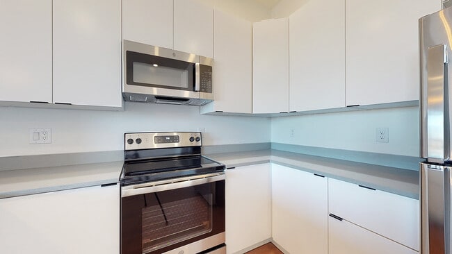 Style 3, 1BR/1BA, 680sf - The Mile