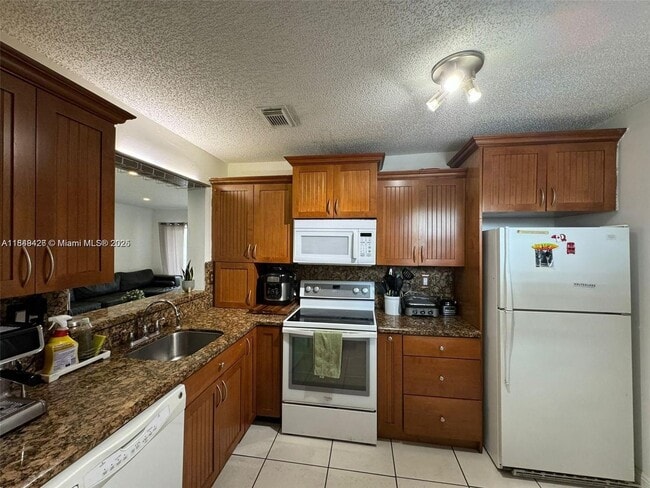 Building Photo - 4768 NW 114th Ave Rental