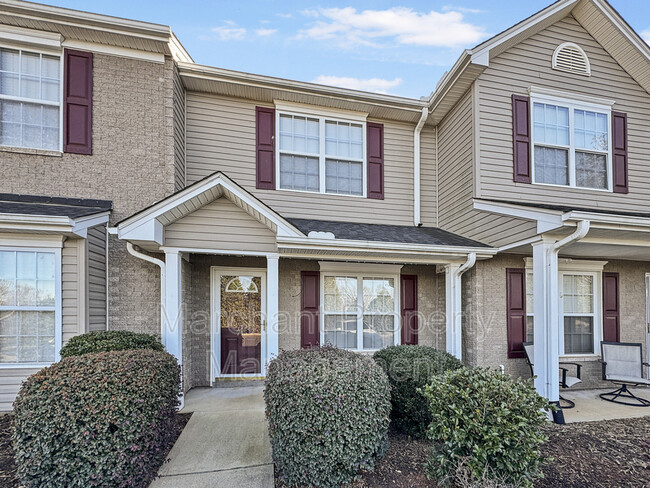 Photo - 715 Rock Hill Ct Townhome