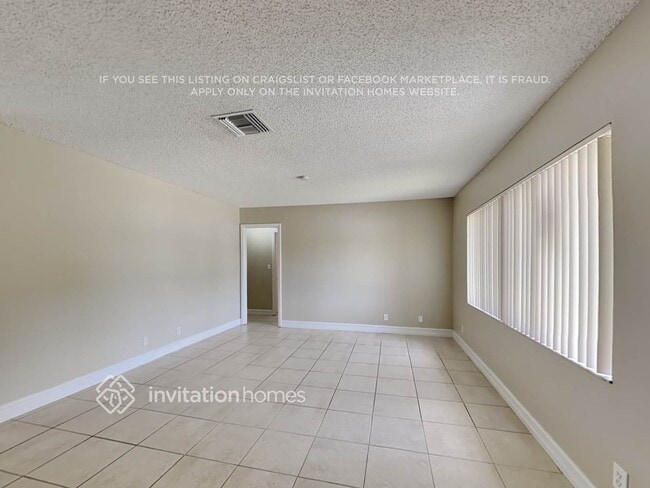 Photo - 6864 NW 28th Ave