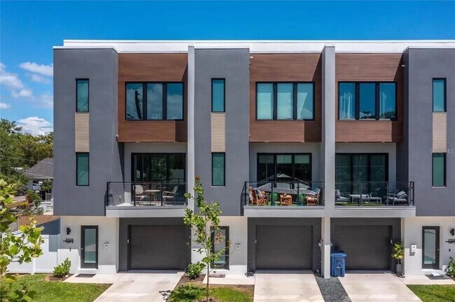 Photo - 2705 N Blvd Townhome