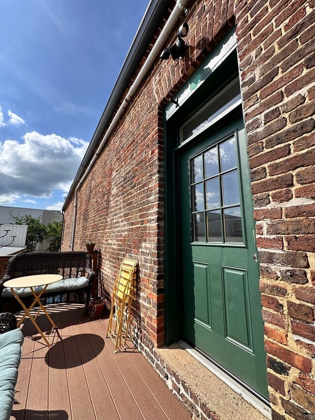 Photo - Exclusively Offered by Muse Realty, LLC