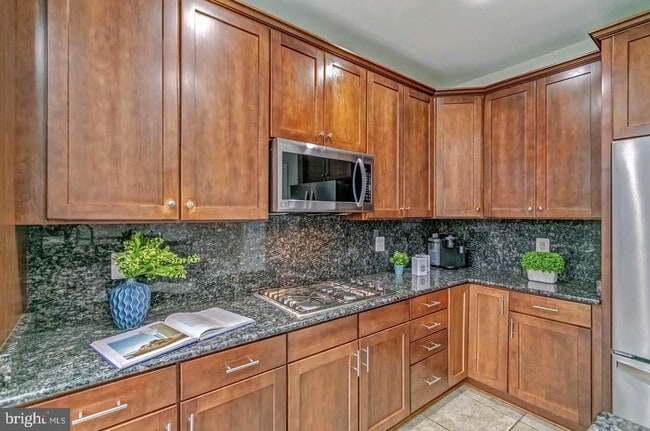 Building Photo - 14842 Potomac Corner Ln