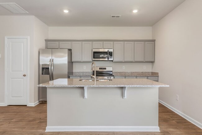 Photo - 3BR Townhome, Brand New - Simpsonville