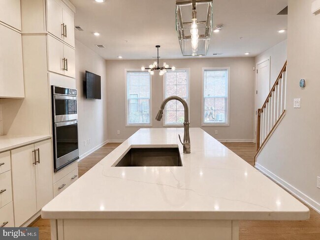 7556 Sawyer Farm Wy