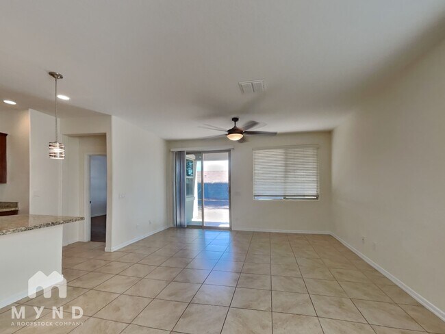 Photo - 35167 N Braeden Dr