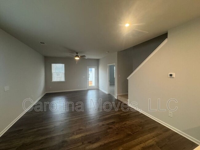 Photo - 409 Mariene Dr