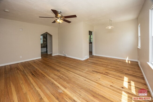 Photo - Lovely Ranch Home