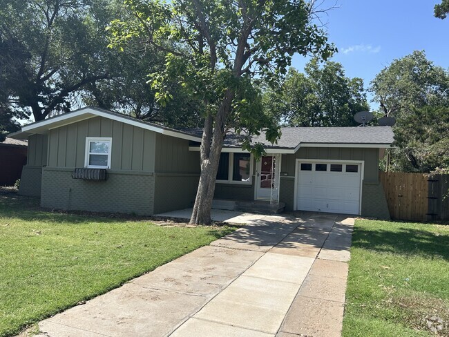 Building Photo - 4305 39th St Rental