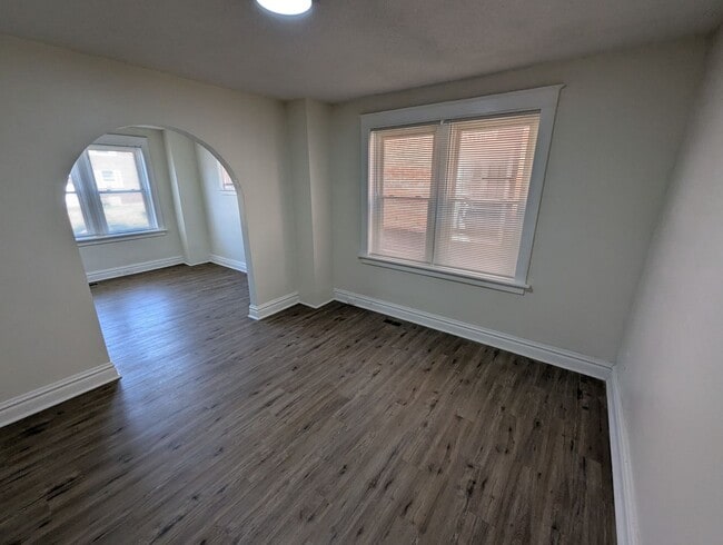 Photo - 5120 Lexington Ave Unit 1F