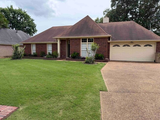 Building Photo - 7371 Bayou Bend Cove