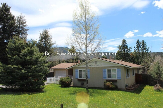 Building Photo - Cute Home in Near Downtown Evergreen!
