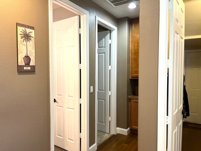 Photo - 7729 Villa Gabriela Ave