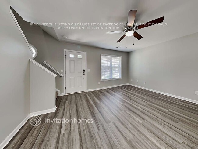 Photo - 4330 Portico Ln