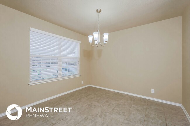 Photo - 8939 Hickman Pk