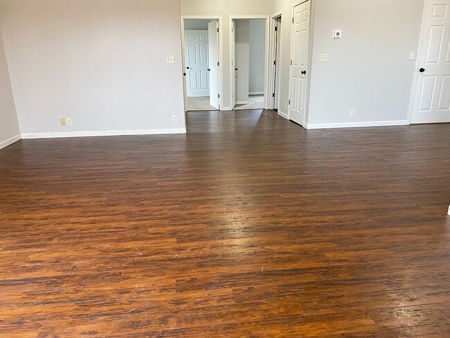 Photo - Woodland Apartments