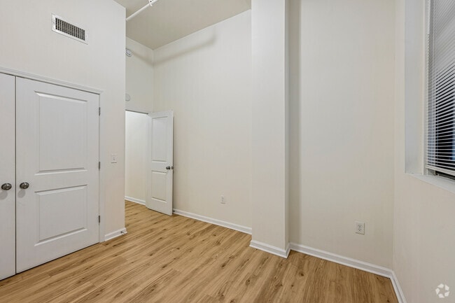 1BR, 1BA - 632SF - Bedroom - The Lofts at Southworth