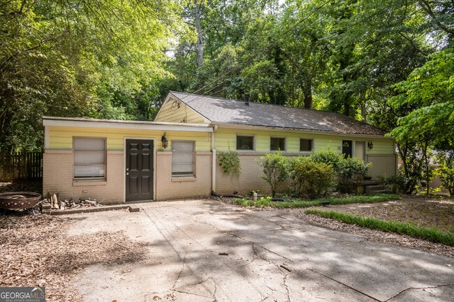 Photo - 175 Habersham Way