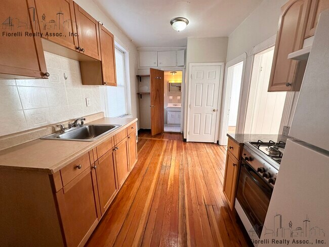 Photo - 22 Henchman St Unit 2