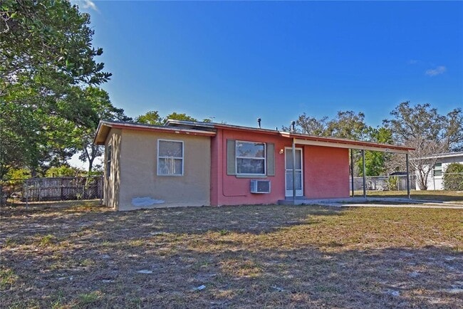 Photo - 421 Briarwood Ln