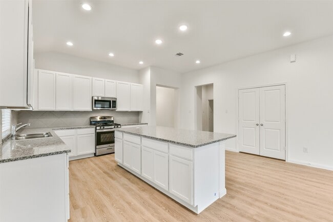 Photo - 3914 Sugardale St