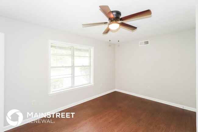 Photo - 5159 Downs Dr