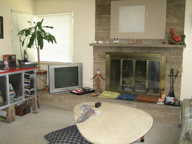 Photo - 1415 Taylor Ave N
