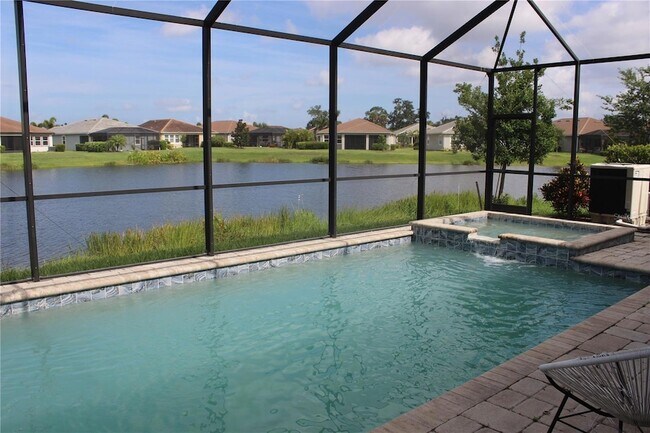 5826 Long Shore Loop