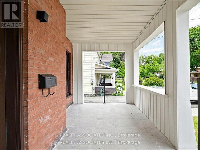 Photo - 6058 Culp St