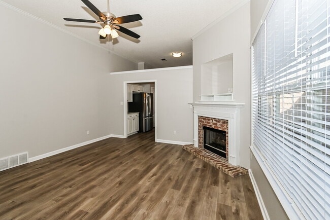 Photo - 8698 Macon Rd