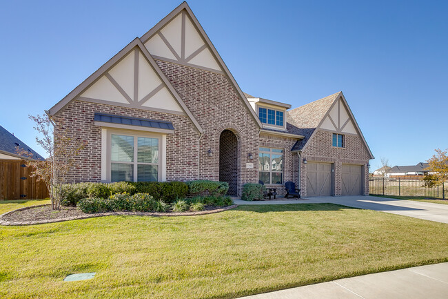 Welcome Home! - 2300 Sandlin Dr House