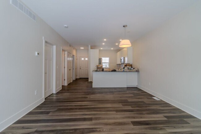 Photo - 1502 Simsbury St Unit 1502 Simsbury #7