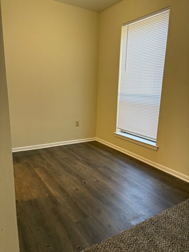 Dining Room - El Cid Apartments
