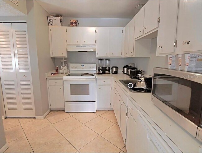 Photo - 5125 Picadilly Circus Ct Unidad 3