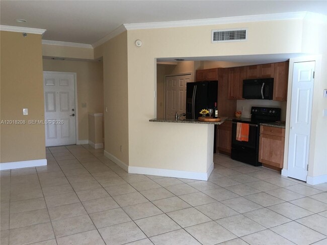 Photo - 3105 NE 184th St Unit 7306