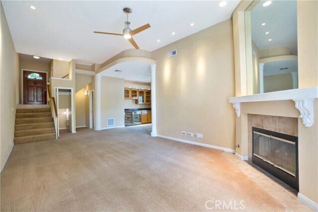 Photo - 3055 E Hillcrest Dr