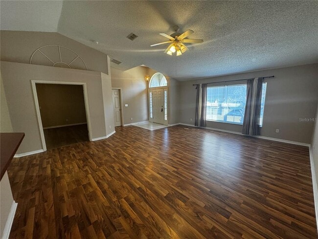 Photo - 1223 Cheshire St