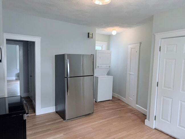 Photo - 56 S Main St Unit 1