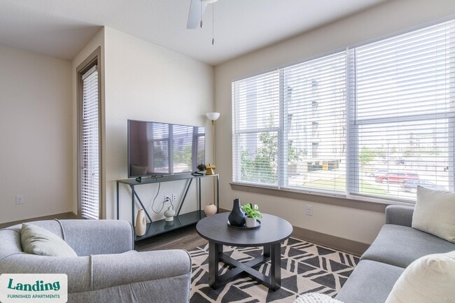 Building Photo - 300 Enclave Dr Rental