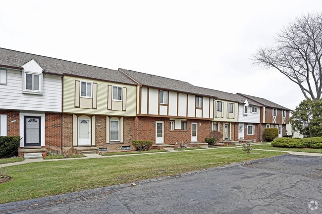 Photo - Creek Run Estates Apartments