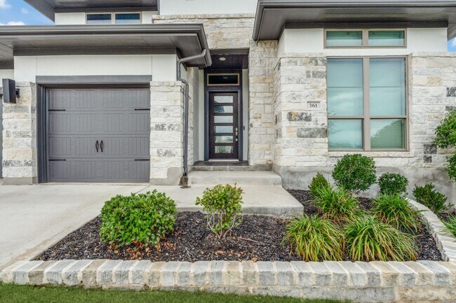 Photo - Beautiful 4 BR/3.5 bath single-story home ...