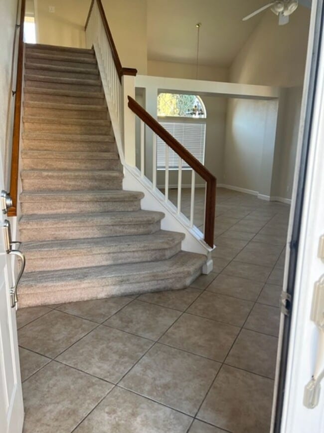 Photo - Spacious 4-Bedroom Home in a Quiet Tracy C...