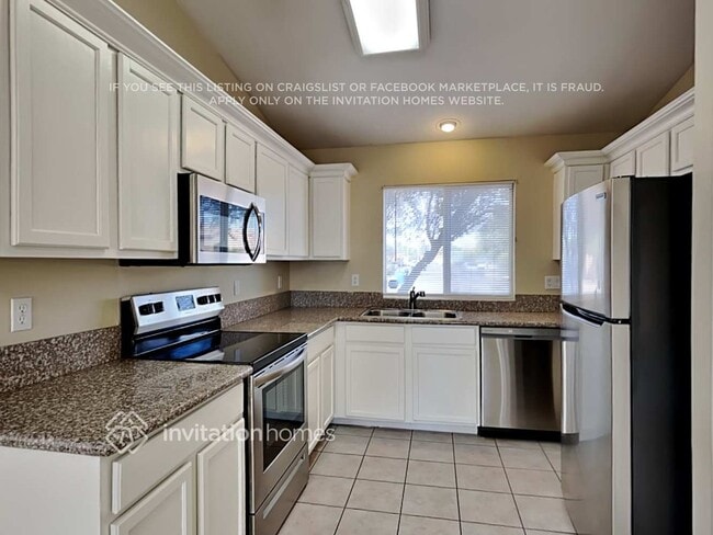 Photo - 2031 N 83rd Dr