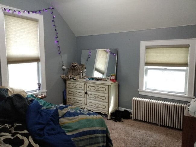 112 S 5th St Unit Upper