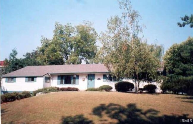 Building Photo - 1501 Marilyn Ave Rental